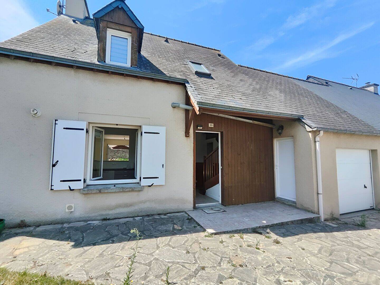 Maison 4 pièces 89 m² · à Saint-Malo · 88,7 m² · 1 230 €