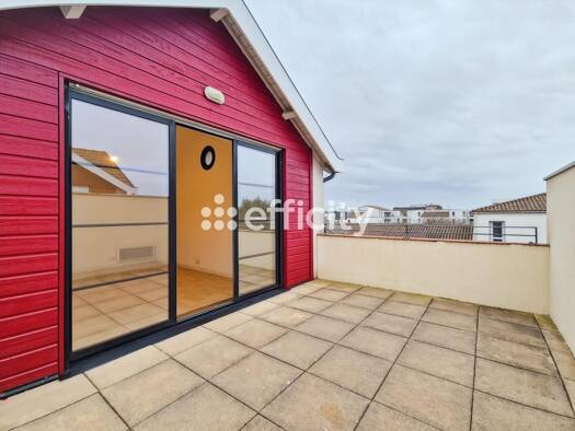 Appartement à vendre 309 000 € 3 pièces 2 chambres 71 m² Étage 2/2 Laleu-La Pallice La Rochelle 17000