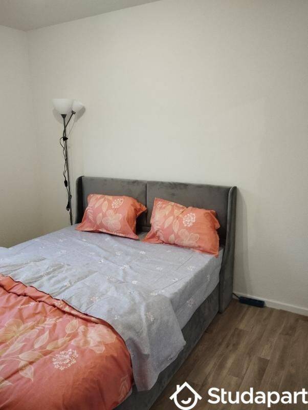 1 pièce 13 m² · à Besançon · 13 m² · 470 €