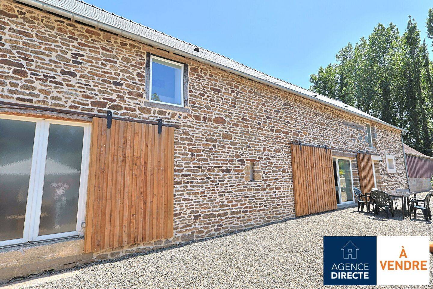 Maison 7 pièces 243 m² · à Dol-de-Bretagne · 242,8 m² · 424 500 €