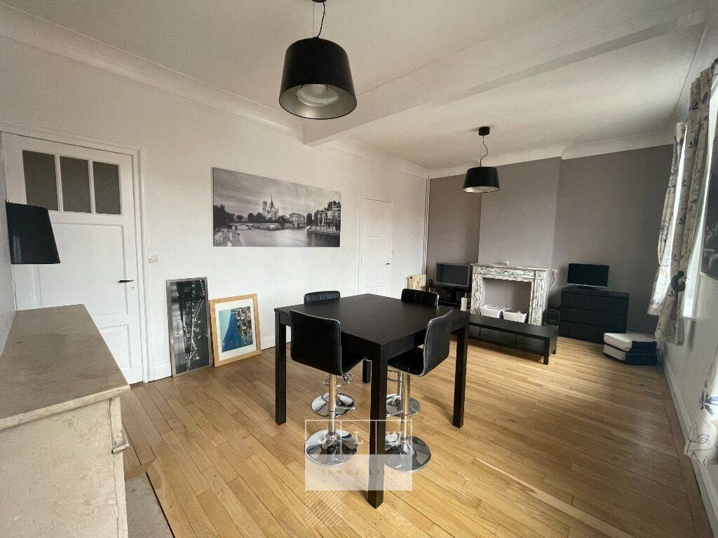 Appartement 3 pièces 93 m² · à Lille · 93 m² · 1 452 €