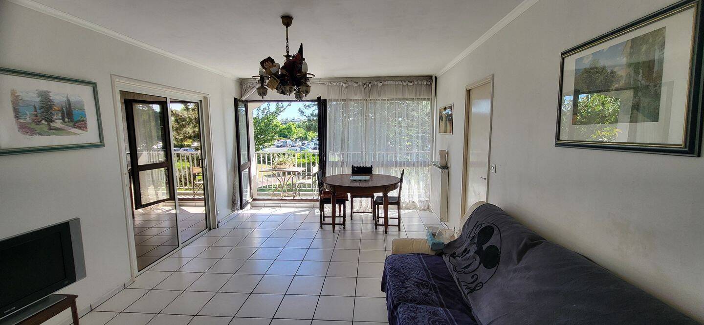 Appartement 3 pièces 70 m² · à Thiais · 70 m² · 210 000 €