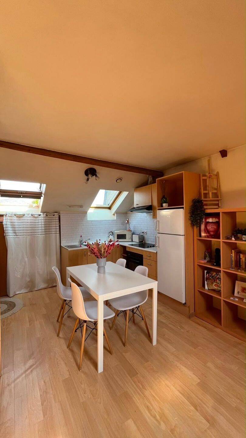 Appartement 1 pièce 26 m² · à Angers · 26 m² · 490 €