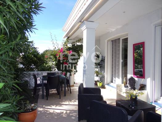 Maison de plain-pied à vendre 330 000 € 3 pièces 2 chambres 65 m² 272 m² de terrain Coopérative Agde 34300