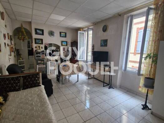 Appartement à vendre 65 000 € 1 pièce 33 m² Étage 2/2 Saint Henri Marseille 16ème arrondissement 13016