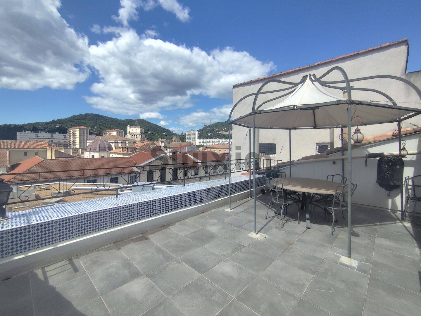 Appartement 5 pièces 112 m² · à Alès · 112 m² · 155 000 €