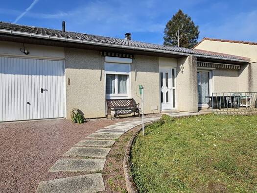 Maison de plain-pied à vendre 310 000 € 5 pièces 3 chambres 106 m² 375 m² de terrain Planty-Viviers Vertou 44120