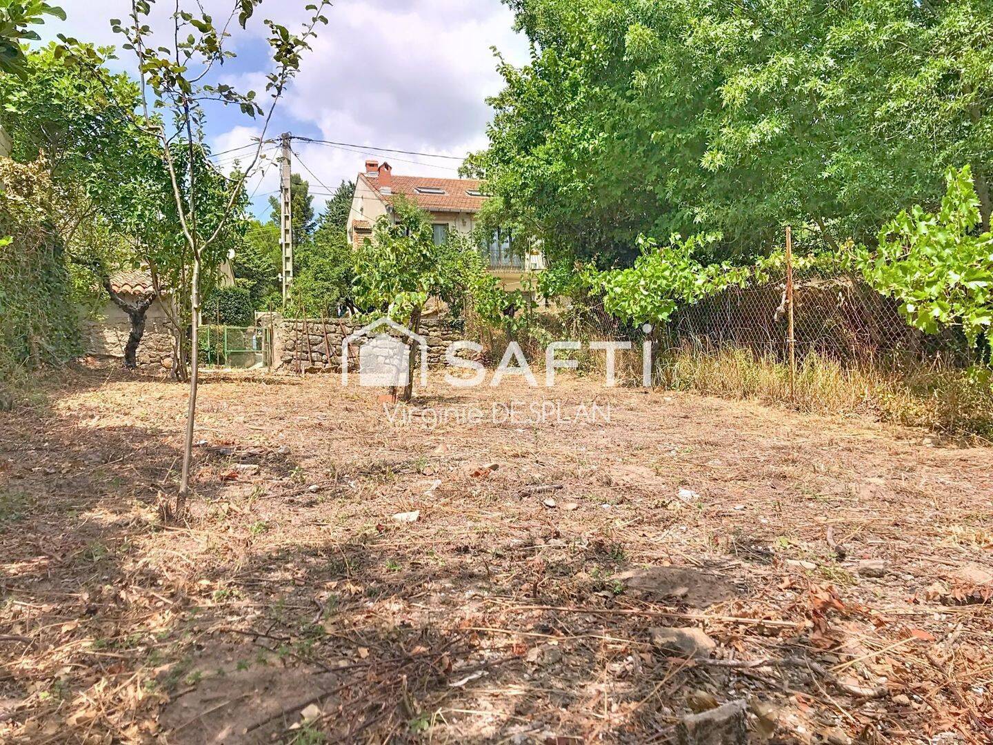 Terrain de 277 m² à Saint-Étienne-de-Gourgas - photo 2