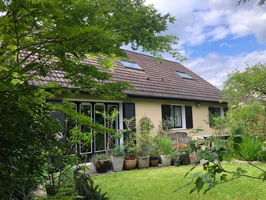 Maison à vendre 820 000 € 8 pièces 5 chambres 161 m² 615 m² de terrain Haut Buc Buc 78530