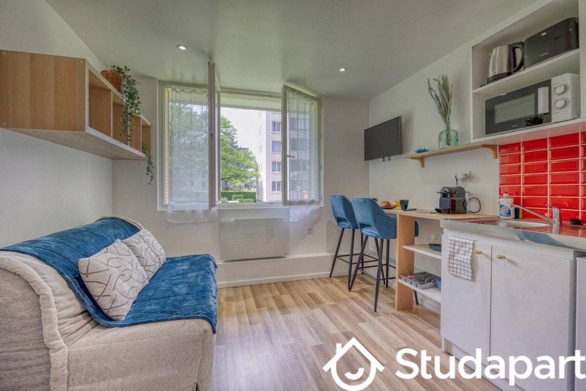Appartement 1 pièce 12 m² · à Saint-Martin-d'Hères · 12 m² · 749 €