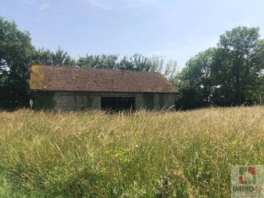 Terrain constructible à vendre 57 240 € 2 338 m² de terrain Cœur de Causse 46240