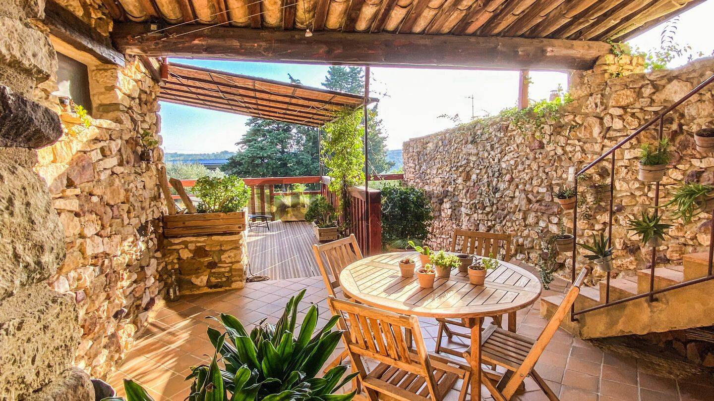Maison 9 pièces 212 m² · à Le Pin · 212 m² · 399 000 €