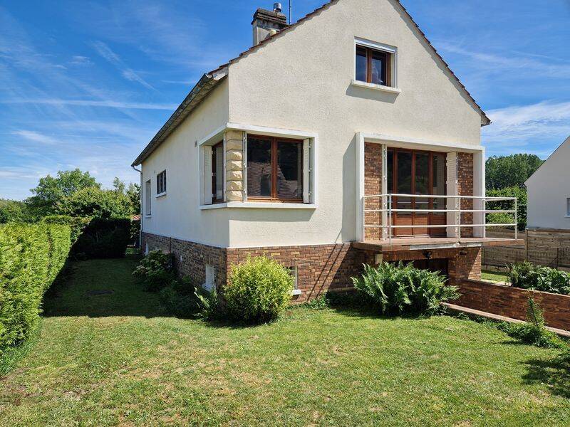 Maison 5 pièces 111 m² · à Jaux · 111 m² · 220 500 €
