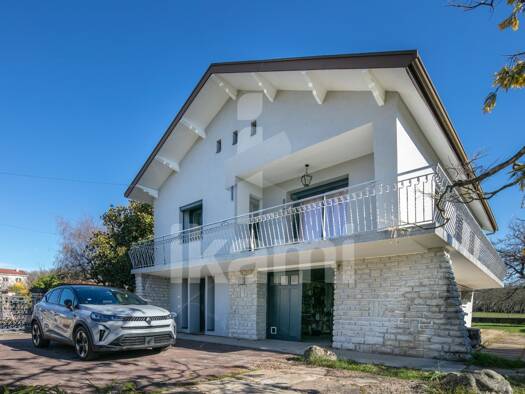 Maison à vendre 290 000 € 7 pièces 2 chambres 116 m² 829 m² de terrain La Plaine Saint-Marcellin 38160