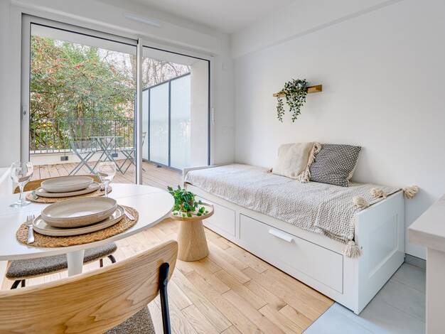 Appartement à louer 1 200 € 1 pièce 16,8 m² 1er étage dès le 15/01/2026 Georges Brassens Paris 15ème 75015