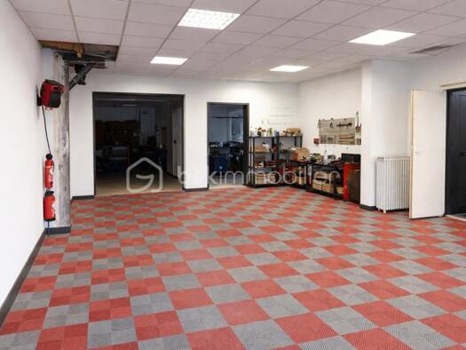 Local commercial à vendre 252 000 € 102 m² de surface de vente Paris 2ème arrondissement 75002