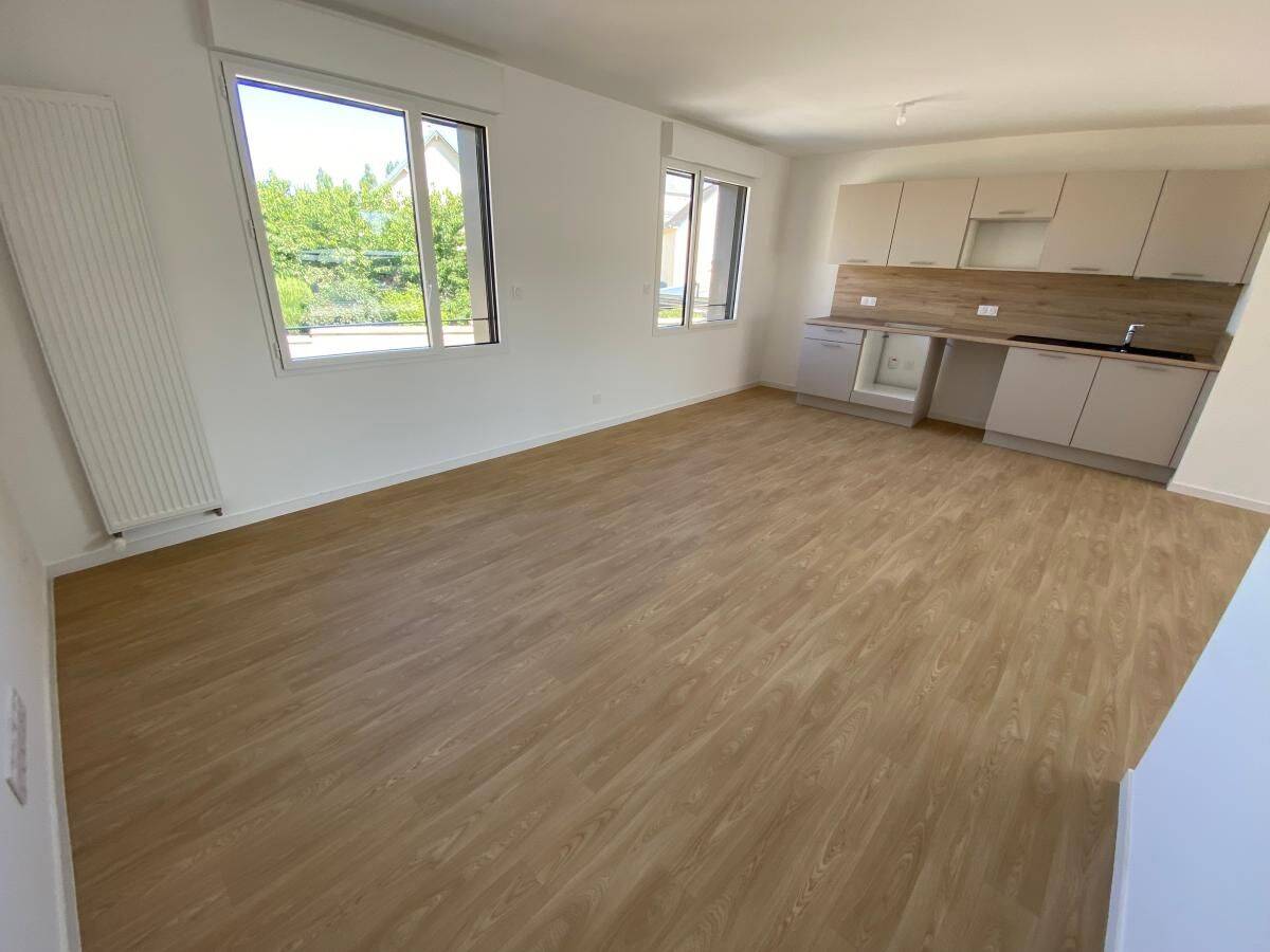 Appartement 5 pièces 99 m² · à Saint-Malo · 99 m² · 1 192 €/mois
