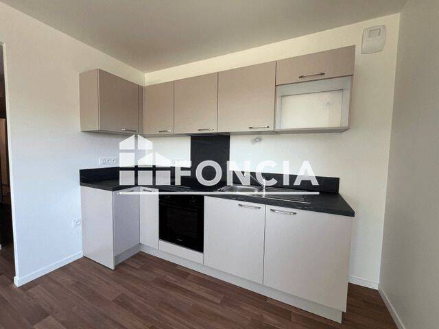 Appartement 4 pièces 85 m² · à Laval · 84,5 m² · 980 €