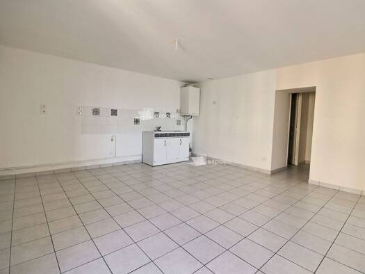 Duplex à louer 590 € 3 pièces 2 chambres 92,4 m² Étage 1/1 La Ville Cours 69470