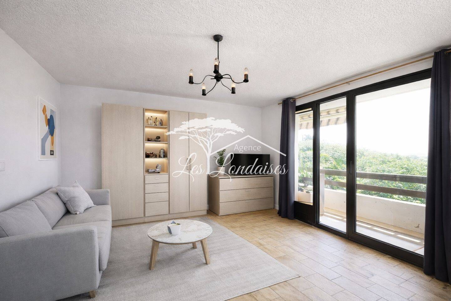 Appartement 1 pièce 22 m² · à La Londe-les-Maures · 21,6 m² · 122 000 €