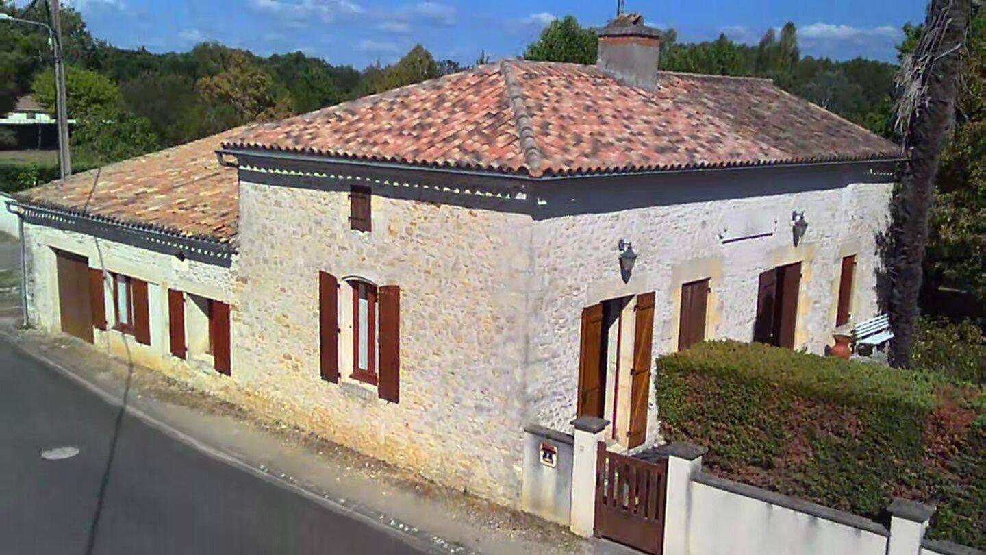 Maison 6 pièces 186 m² · à Cartelègue · 186 m² · 258 475 €