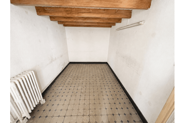 Appartement 1 pièce 38 m² · à Marseille 6ème Arrondissement · 38,3 m² · 113 000 €