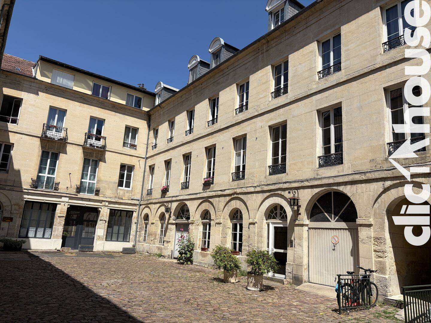 Appartement 6 pièces 117 m² · à Caen · 117 m² · 446 900 €