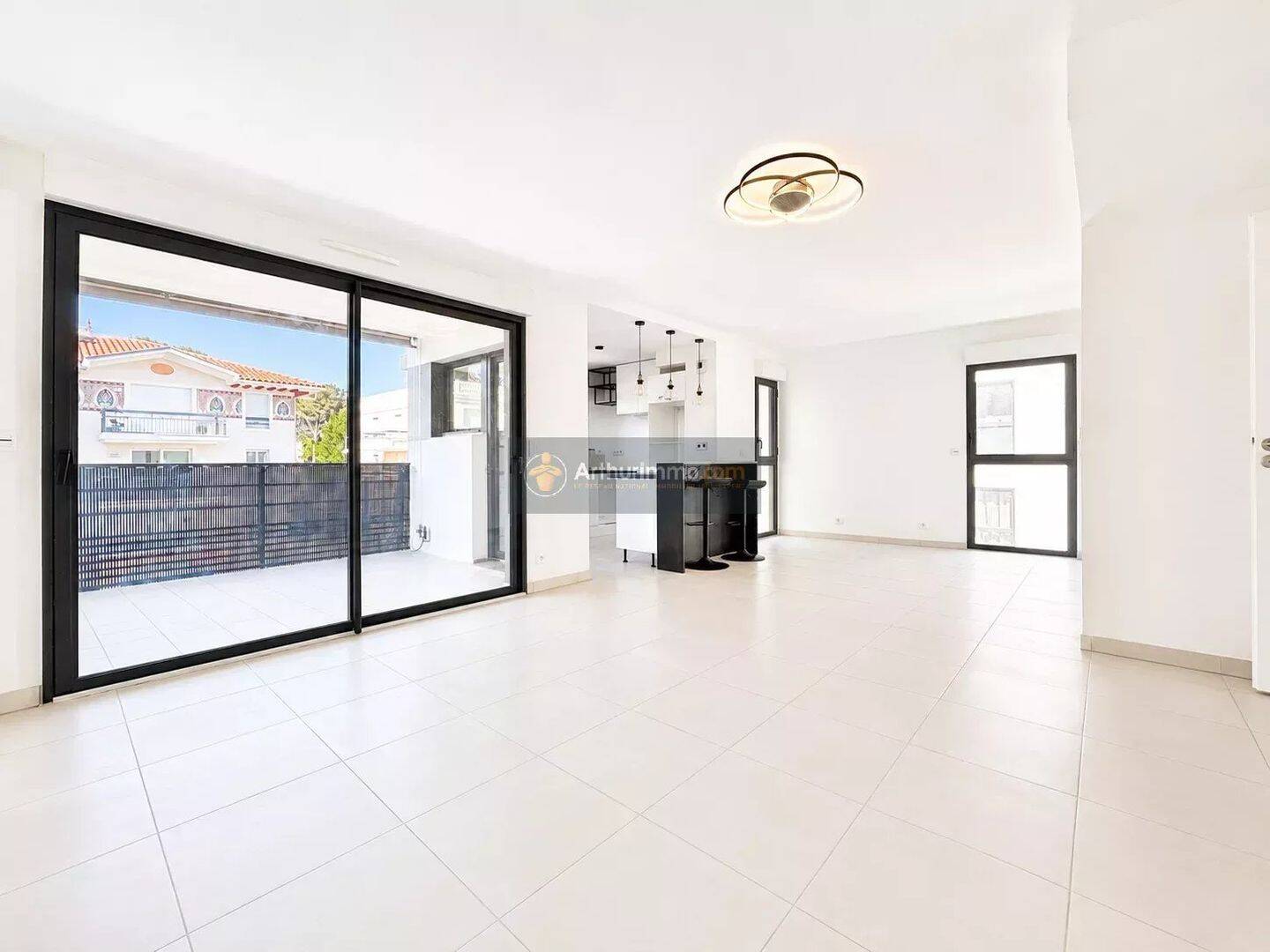 Appartement 3 pièces 72 m² · à Fréjus · 72 m² · 410 000 €