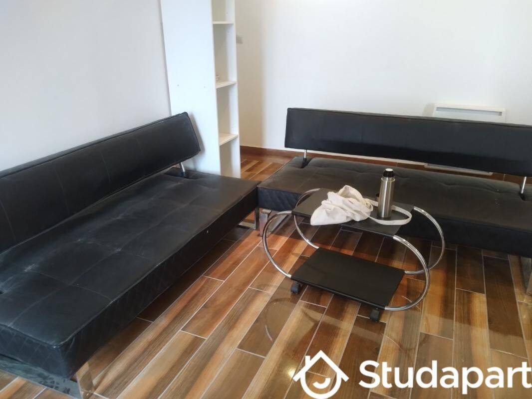 Appartement 3 pièces 46 m² · à Saint-Étienne · 46 m² · 600 €