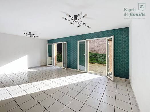 Maison à vendre 380 000 € 5 pièces 4 chambres 105 m² 407 m² de terrain Le-Trillet Meyzieu 69330