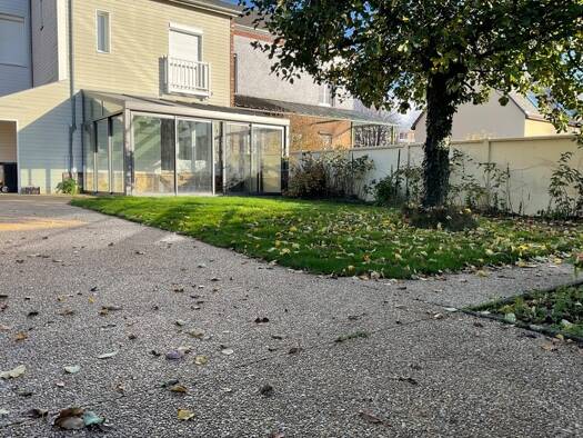 Maison de ville à vendre 219 900 € 7 pièces 138 m² 343 m² de terrain Les Étangs-Doult Vitran Pont-Audemer 27500