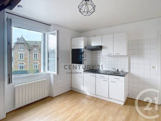 Appartement à louer 620 € 2 pièces 1 chambre 31,9 m² 1er étage Crépy-en-Valois 60800