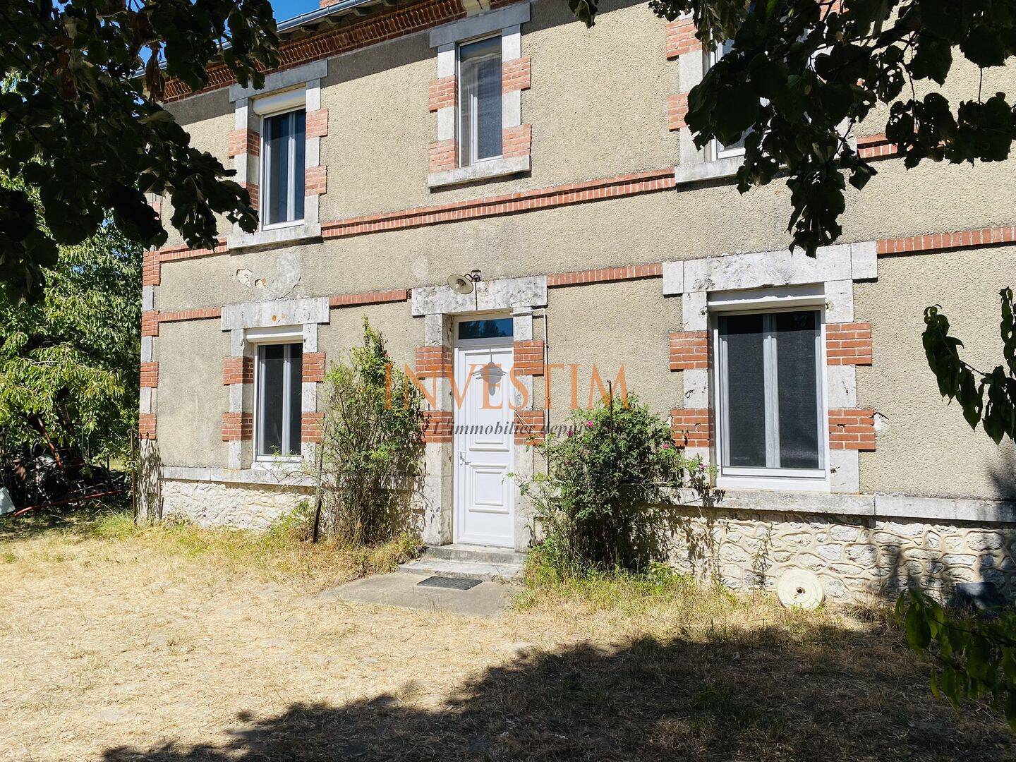 Maison 6 pièces 145 m² · à Mont-près-Chambord · 145 m² · 197 500 €