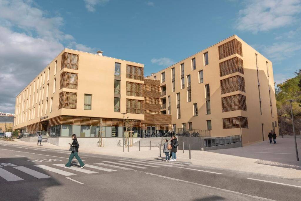 Appartement 1 pièce 20 m² · à Aix-en-Provence · 19,6 m² · 129 900 €