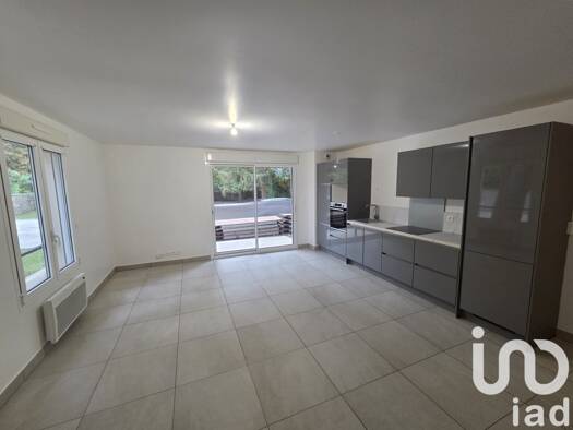 Appartement à vendre 165 000 € 2 pièces 1 chambre 48 m² RDC/3 Auvers-Saint-Georges 91580