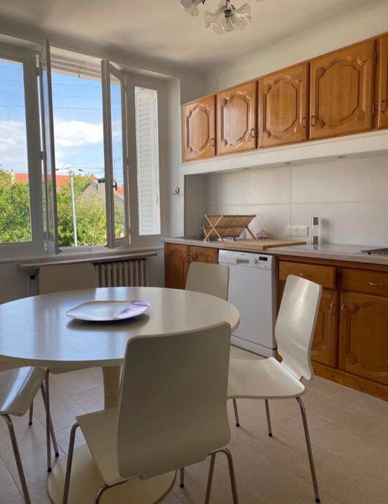 Maison 7 pièces 100 m² · à Aubière · 100 m² · 495 €