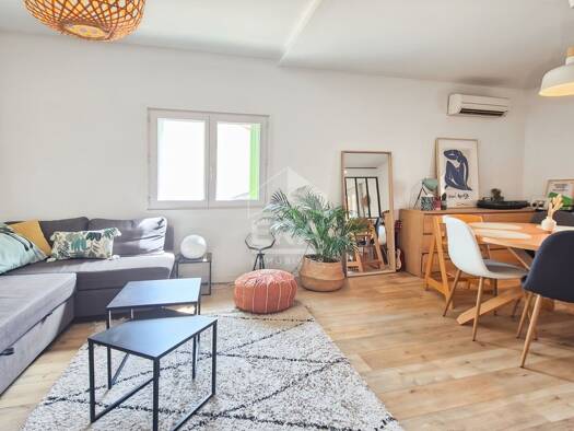 Appartement à vendre 217 000 € 3 pièces 2 chambres 65 m² 1er étage Maillane 13910