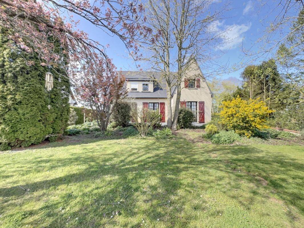 Maison 6 pièces 133 m² · à Feuguerolles-Bully · 133 m² · 339 000 €