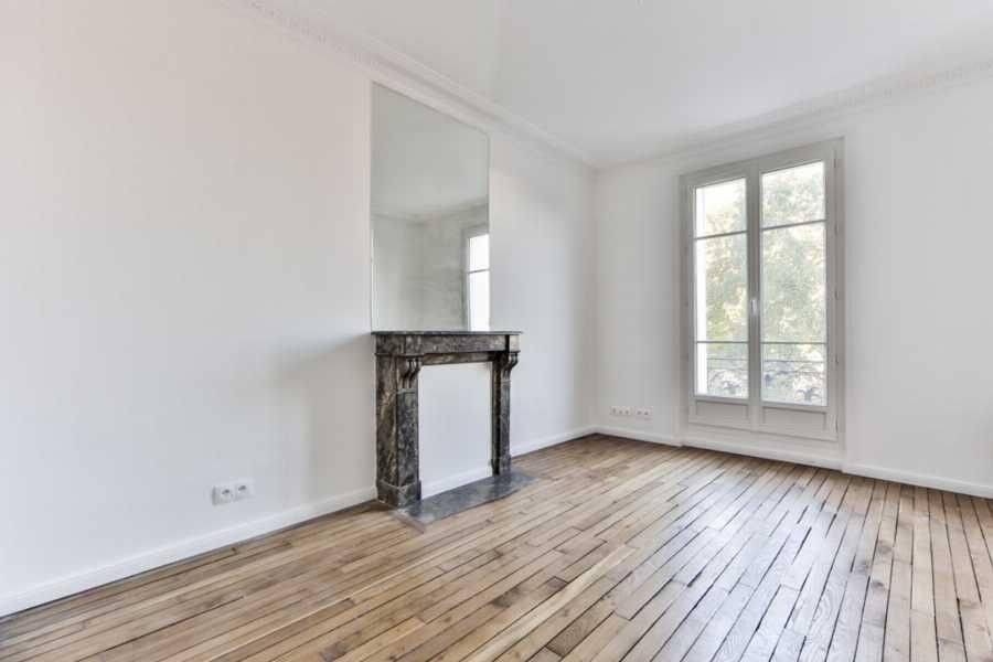 Appartement 2 pièces 37 m² · à Paris 18ème Arrondissement · 37 m² · 1 374 €