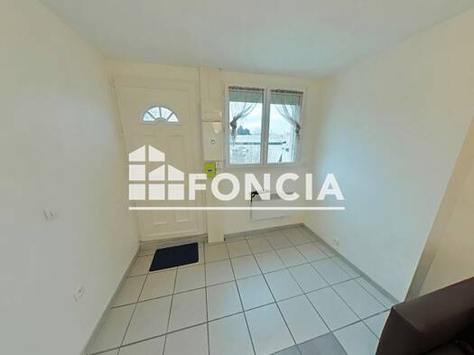 Appartement à louer 610 € 1 pièce 21,4 m² 1er étage Clair de Lune Villiers-le-Bel 95400