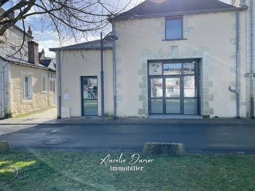 Immeuble à vendre 210 000 € 158 m² Château-la-Vallière 37330