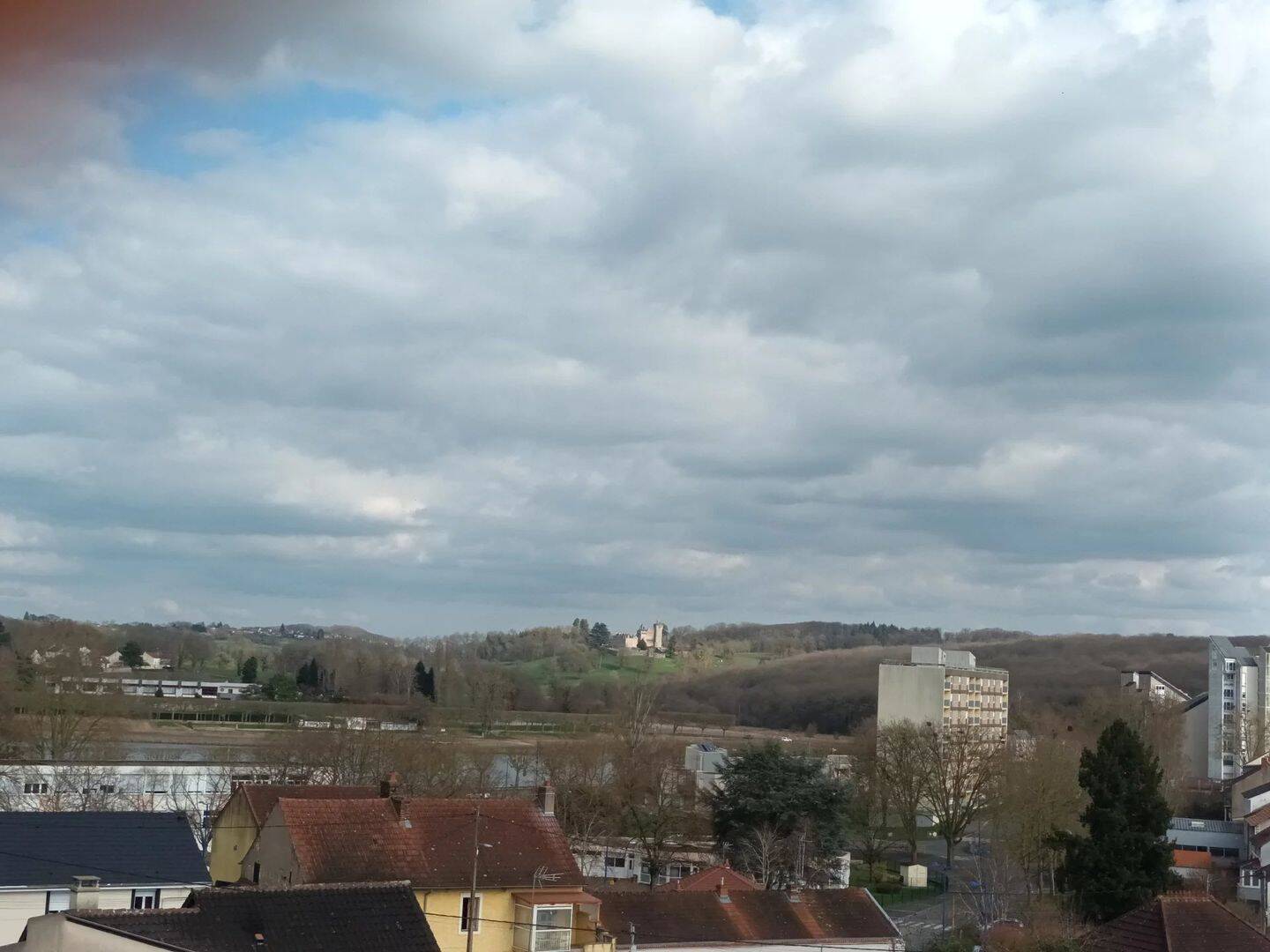 Appartement 3 pièces 87 m² · à Montceau-les-Mines · 87 m² · 59 400 €