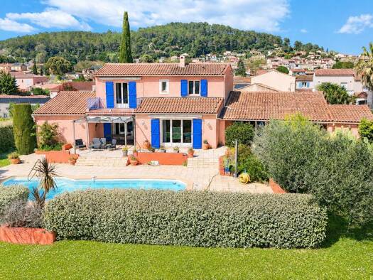 Villa à vendre 548 000 € 6 pièces 4 chambres 195 m² 1 733 m² de terrain Carnoules 83660