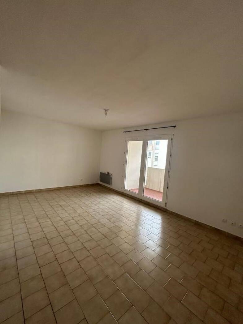 Appartement à louer 715 € 2 pièces 1 chambre 50 m² Hôpitaux-Facultés Montpellier 34090