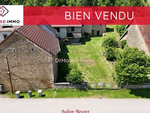 Maison à vendre 255 000 € 9 pièces 6 chambres 276 m² 6 377 m² de terrain Rougemont 25680
