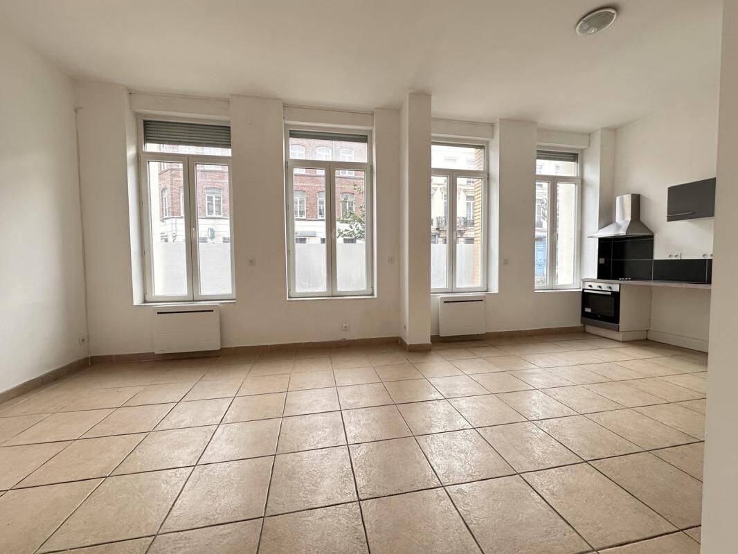 Appartement 1 pièce 90 m² · à Lille · 90 m² · 1 100 €/mois