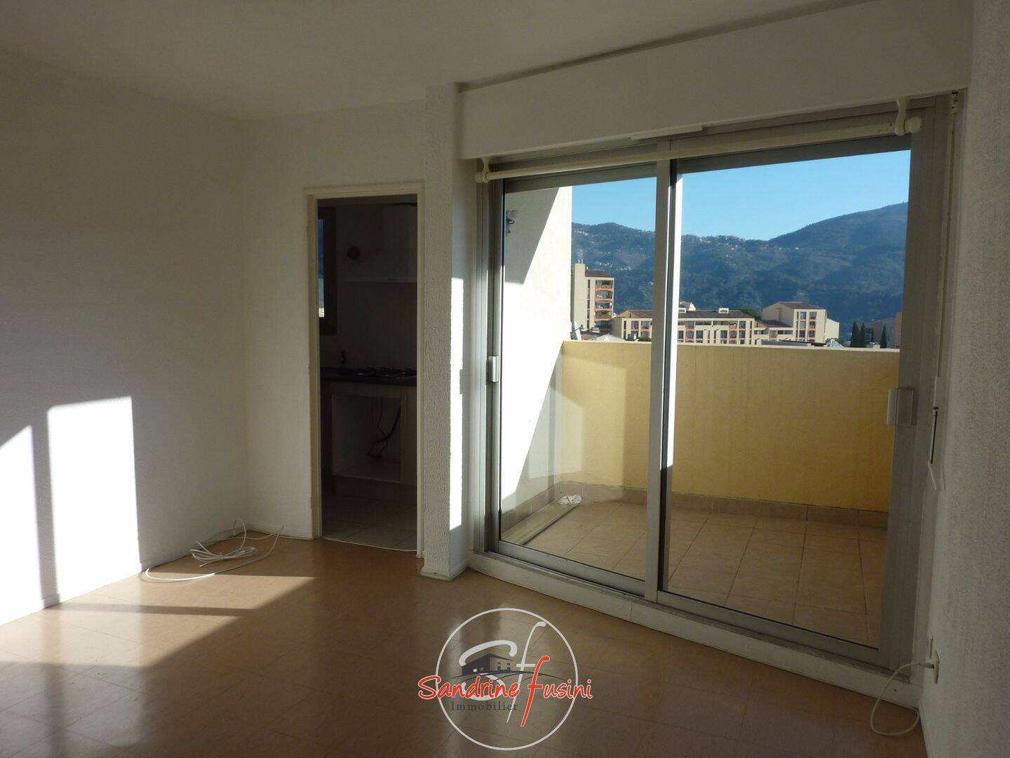 Appartement 1 pièce 25 m² · à Carros · 24,8 m² · 627 €/mois