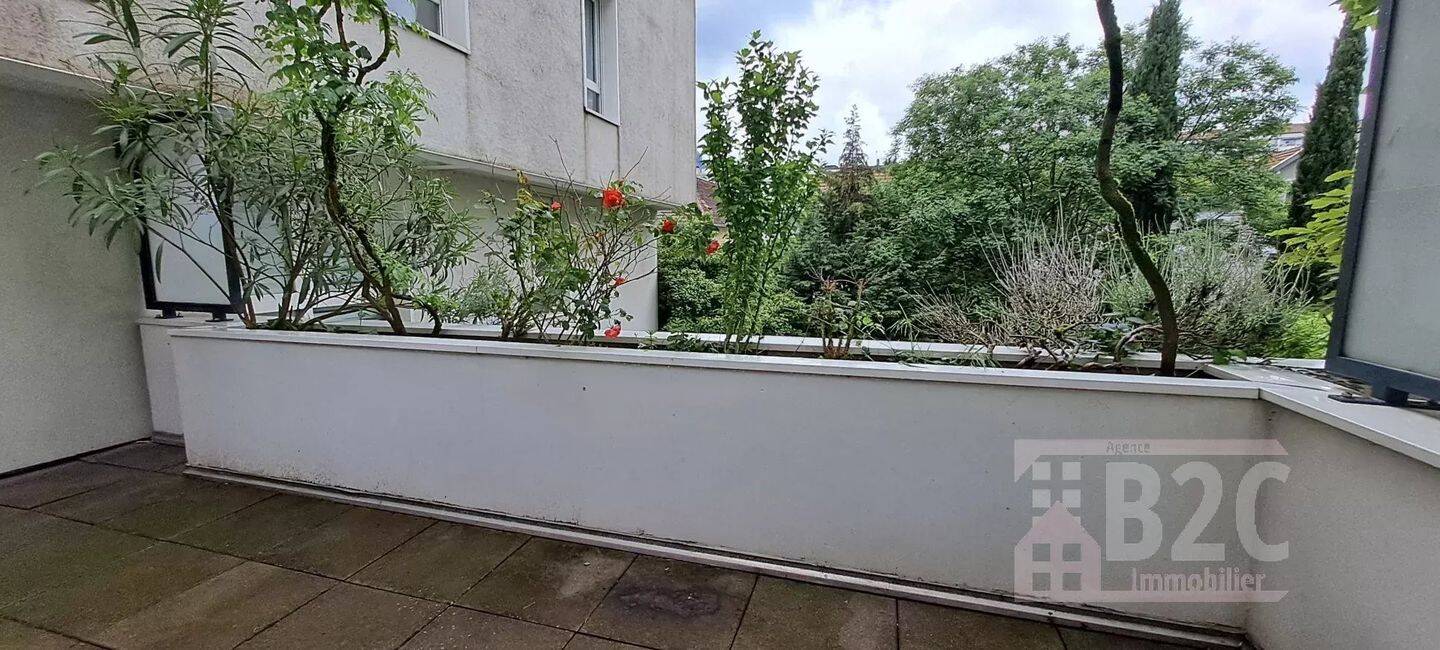 T3 + Terrasse avec Garage — 1
