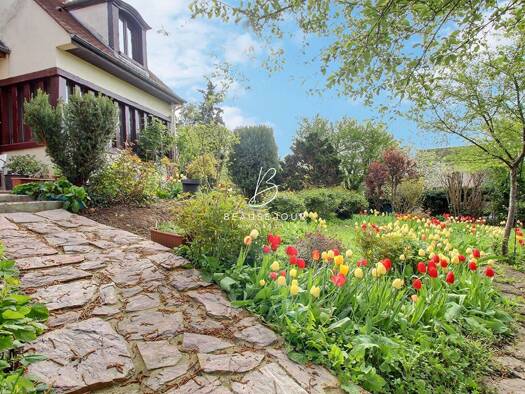 Maison à vendre 651 000 € 7 pièces 4 chambres 166 m² 1 302 m² de terrain Les Bords de Seine Soisy-sur-Seine 91450