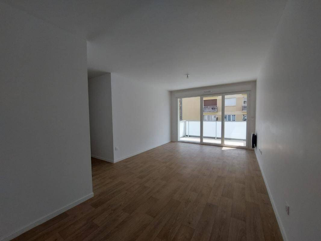 Appartement 2 pièces 46 m² · à Petit-Couronne · 46 m² · 660 €